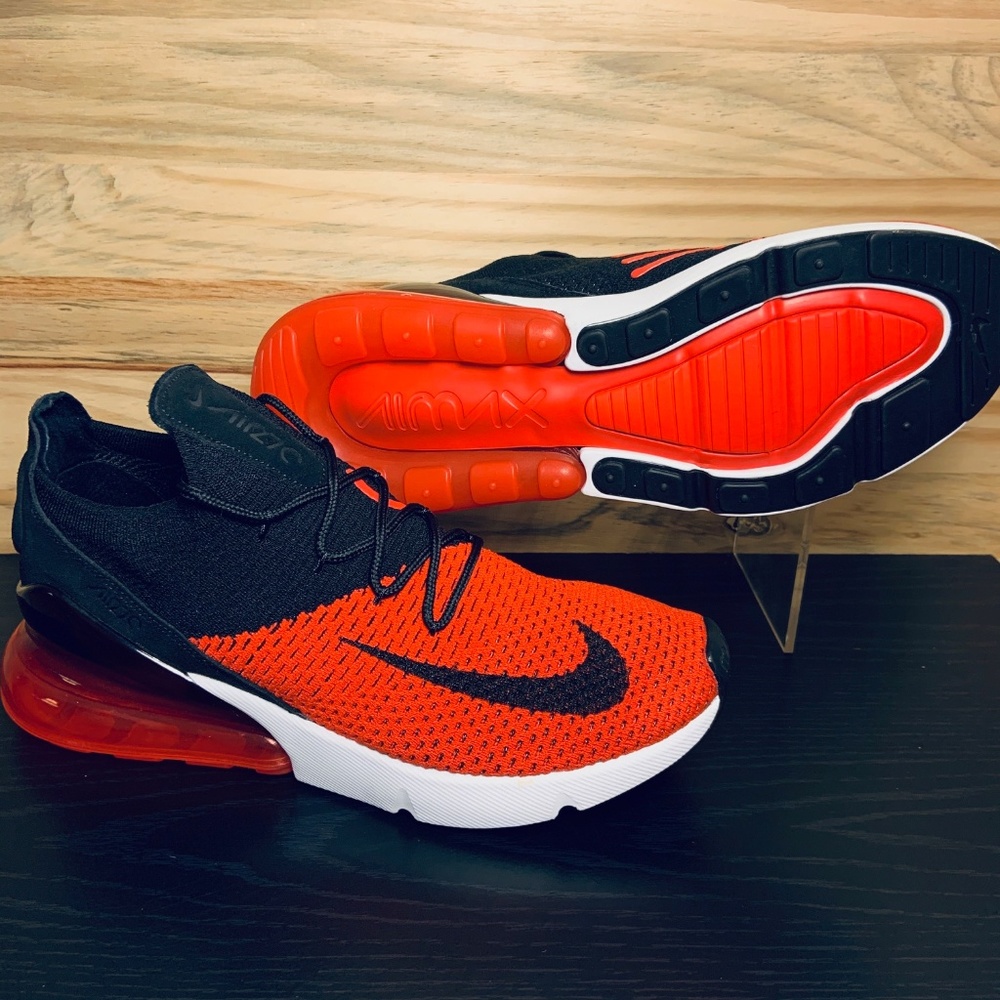 New Nike Air Max 270 Flyknit Bred Chile Red Black - Picture 7 of 8